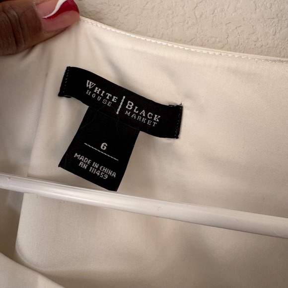 White House Black Market Black White Striped Tiered Ruffle Sleeveless Blouse 6 - Picture 3 of 7